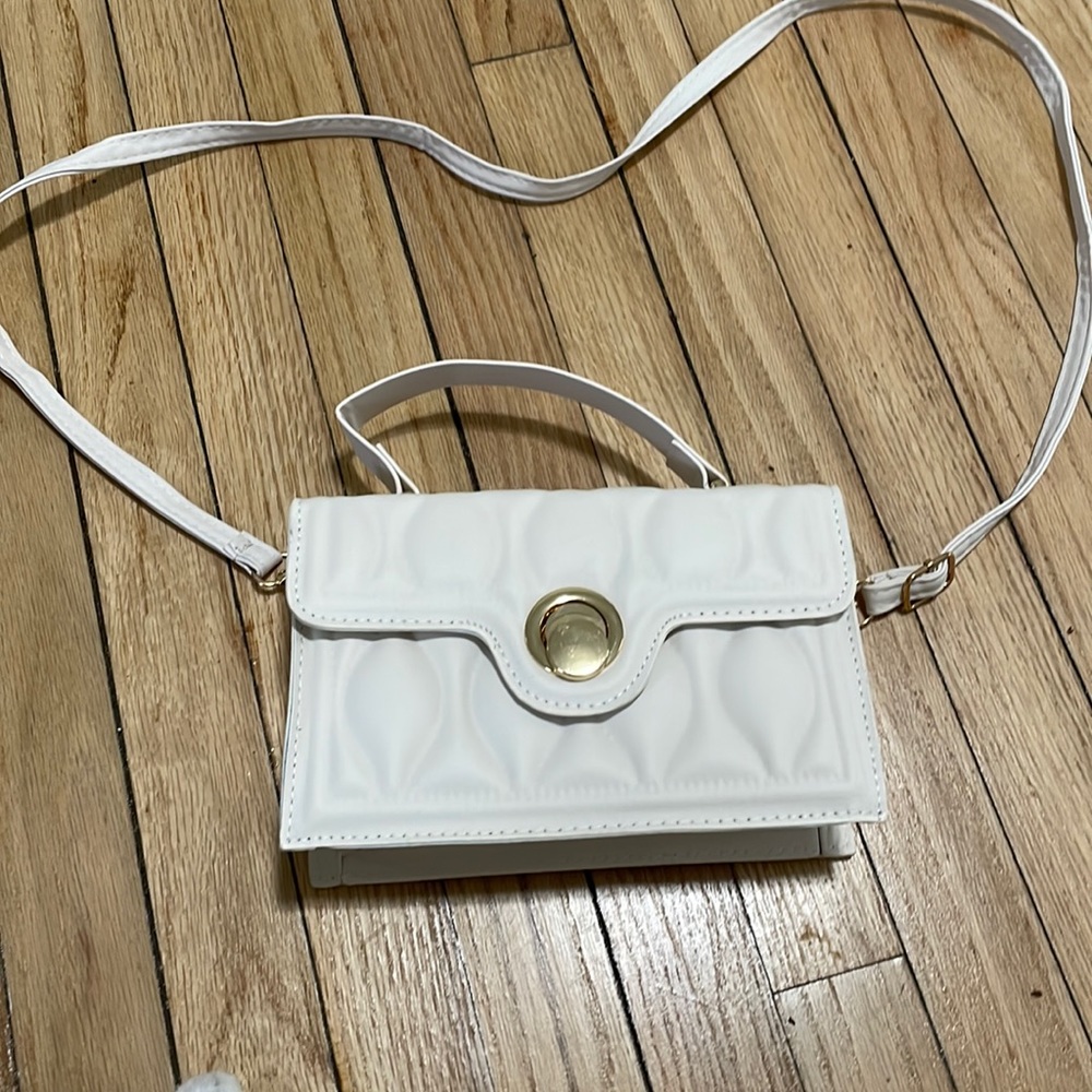 New without tags white purse